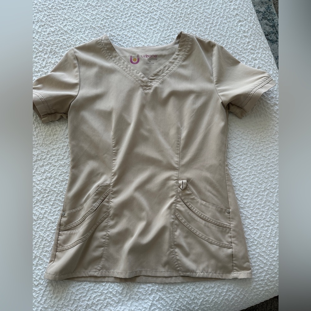 women’s scrub top